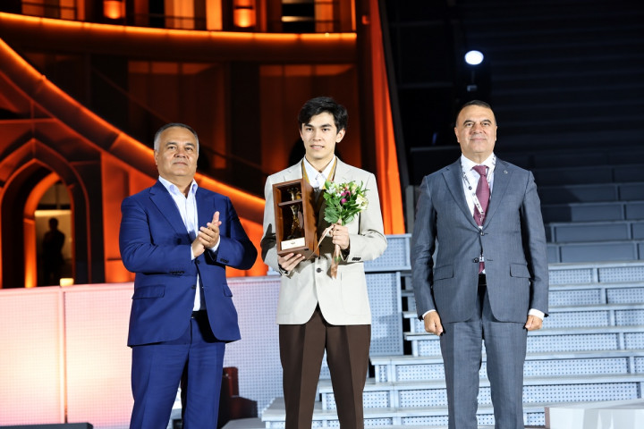 Жавохир Синдаров стал лучшим шахматистом мира по версии FIDE